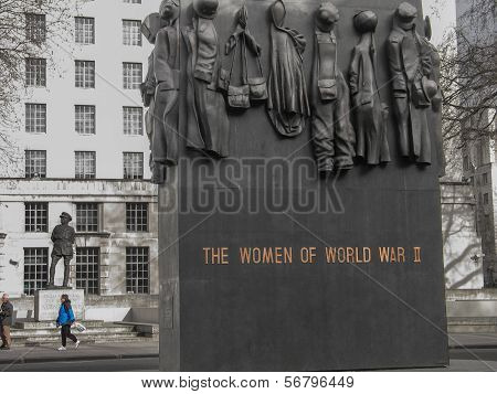 London, Uk - March 30, 2006: The Monuments To The Women Of World War Ii And Field Marshal Alan Franc