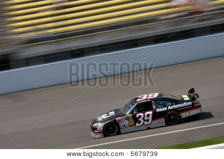 NASCAR: 14 Aug Carfax 400