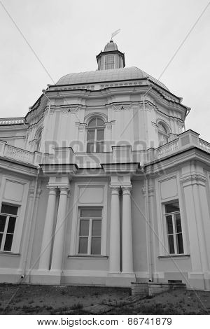 Big Menshikovsky Palace In Oranienbaum.