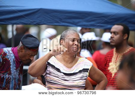 Dr Leonora Fulani