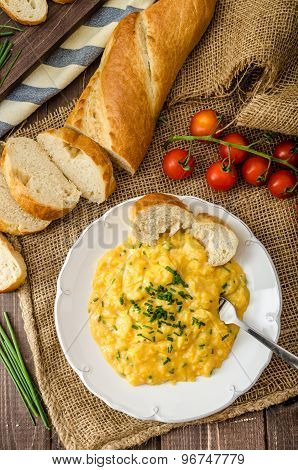 French Style Scrambled Eggs With Chives
