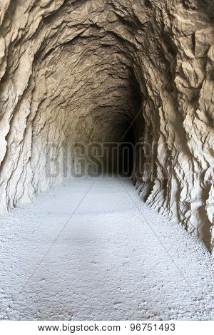 Tunel To The Darkness