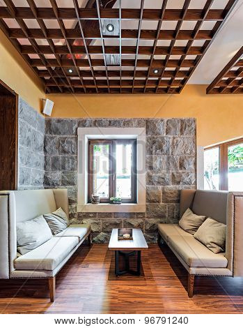 Trendy Lounge