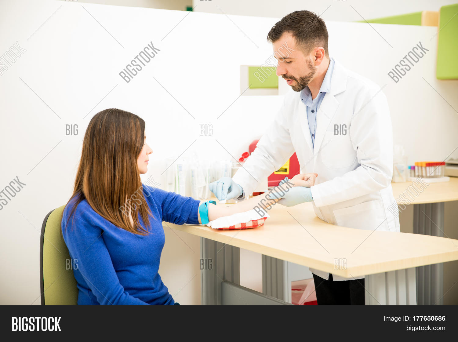 Врачевать значение слова. Бумага для приема врача. Какие инструменты и оборудование у врача андролога. Врачевать или врачевать. Communication with patients.