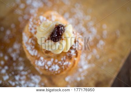 Zeppole Pastry