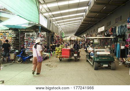 Traffic Road And People Visit And Walking At Rong Kluea Market