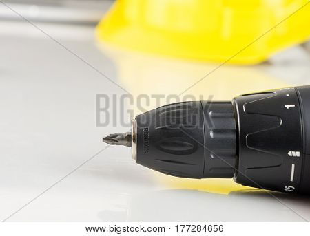 construction safety helment and screwdriver with copy space