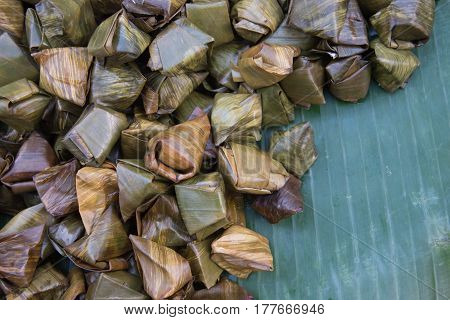 Bananas with Sticky Rice (Khao Tom Mat or Khao Tom Pad)
