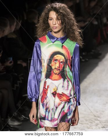 Jeremy Scott - Fall 2017 Collection
