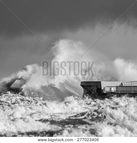 Storm Bw