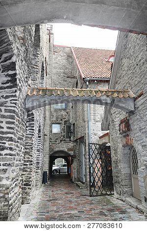 Tallinn, Estonia - August 30, 2018: Catherine Lane Is Short Lane(135 M) In The Historic District Of 
