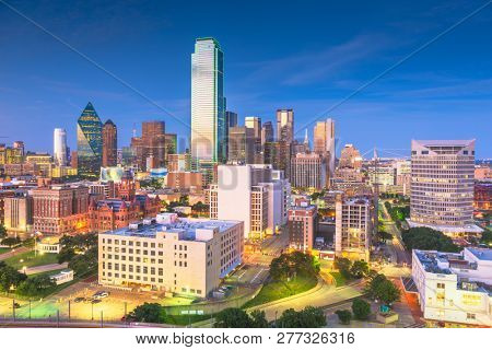 Dallas, Texas, USA skyline over Dealey Plaza.