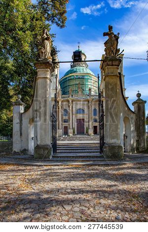 Klimontow, Poland - October 9, 2015: Collegiate Church Of Saint Joseph In Klimontow Village In Swiet