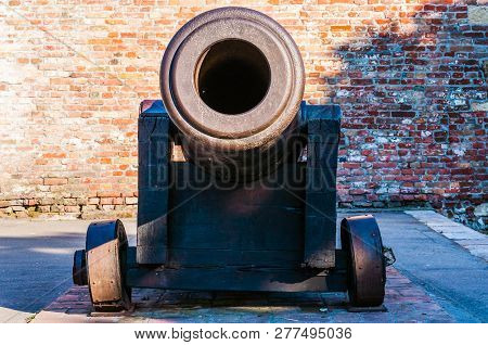 Belgrade, Serbia - June 09, 2013: Huge Medieval Howitzer Gun On Stone Floor As Part Of Outdoor Expos