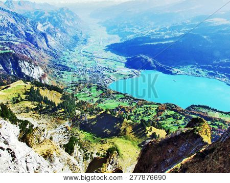Lake Walensee, Also Known As Lake Walen Or Lake Walenstadt - Cantons Of St. Gallen And Glarus, Switz