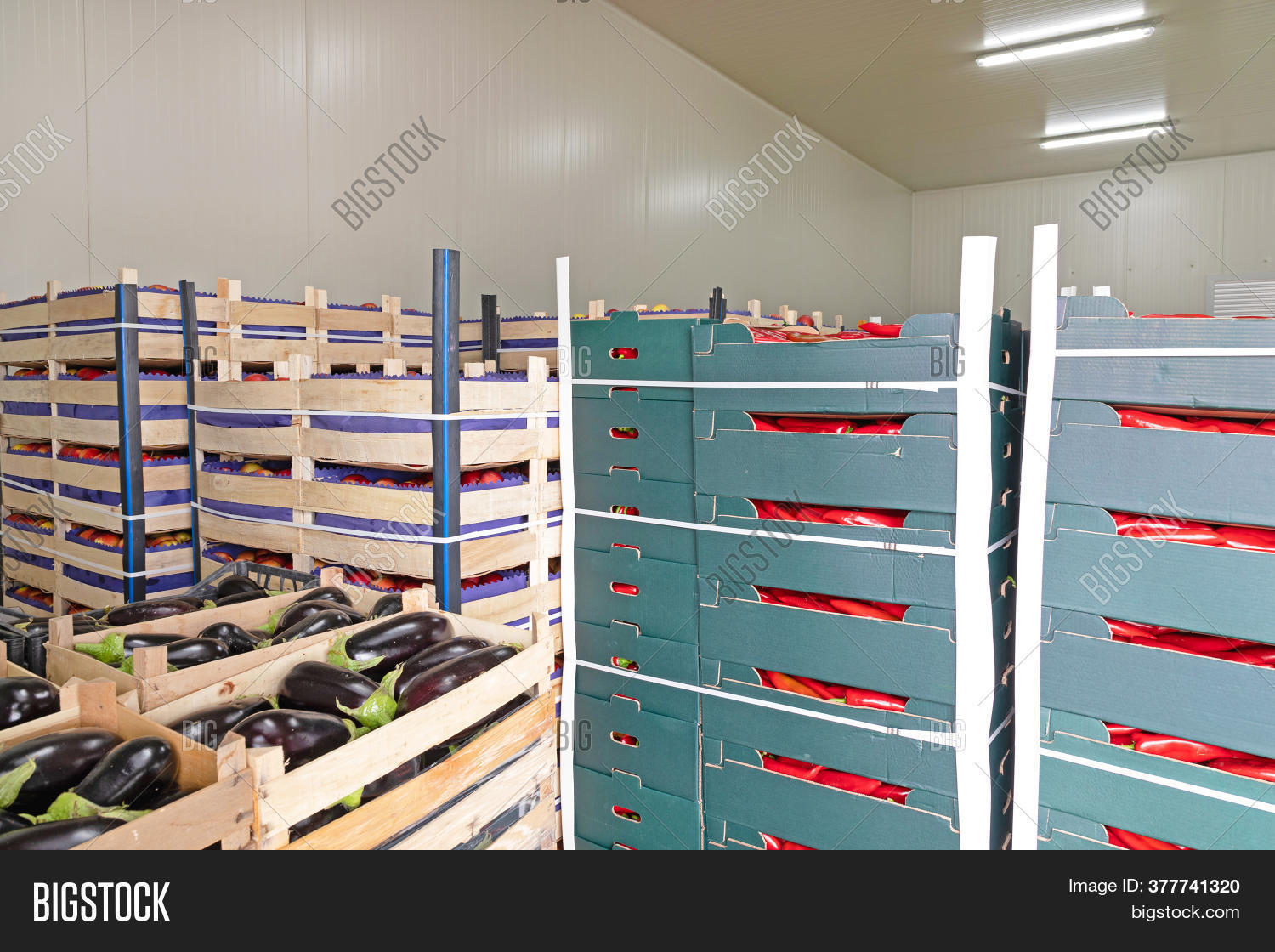 Crates Produce Pallets Image & Photo (Free Trial) Bigstock