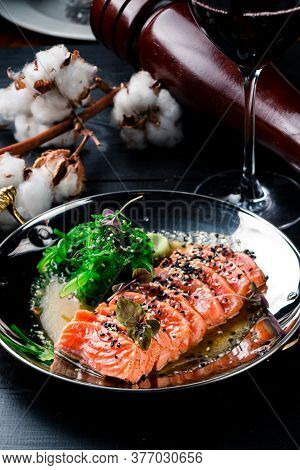Smoked Salmon With Chuka Salad Top View, Raw Organic Poke Bowl With With Salmon, Chuka Salad Close-u