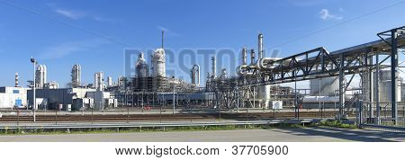 Raffinerie de pétrole