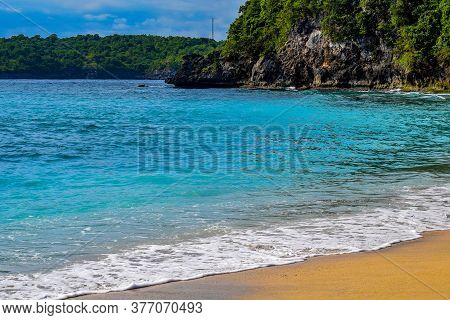 Rock Coastline. Stone Arch Over The Sea. Broken Beach, Nusa Penida ,indonesia, This Is Broken Beach 