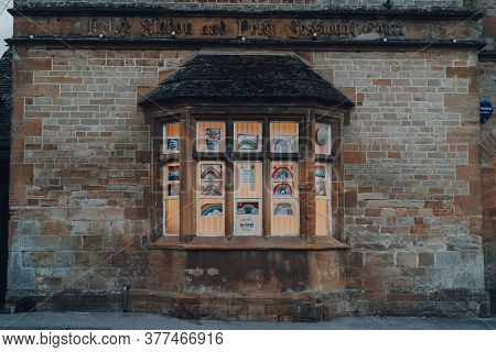 Stow-on-the-wold, Uk - July 6, 2020: Thank You Nhs And Rainbow Signs Displayed In Front Window Of A 