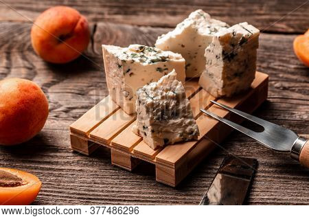 Dorblu Cheese Pieces Image & Photo (Free Trial) | Bigstock