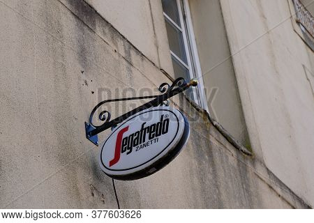 Bordeaux , Aquitaine / France - 07 17 2020 : Segafredo Sign Logo For Cafe And Coffee Shop Leading It