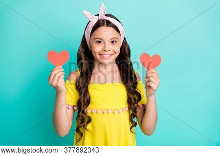 Portrait Of Positive Romance Dream Child Girl Hold Small Papercard Heart 14-february Present Wear Ye