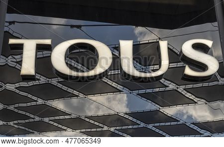 Palma De Mallorca, Spain; May 19 2023: Main Facade Of A Store Of The Multinational Company Tous, In 