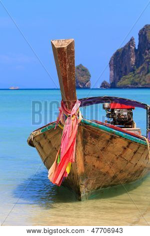เรือหางยาวยาวหางเรือในจังหวัดภูเก็ต