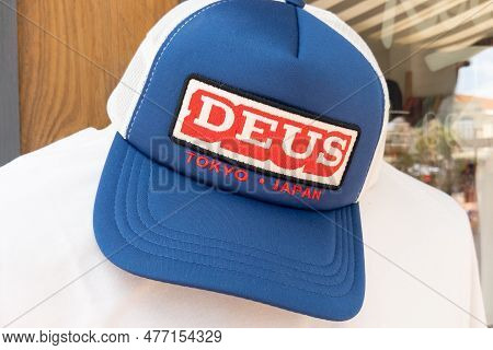 Bordeaux , Aquitaine  France - 05 29 2023 : Deus Tokyo Japan Custom Motorcycles Cap In The Store Wit
