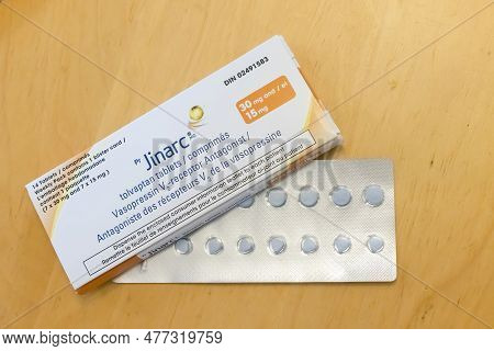 Calgary, Ab, Canada. Jun 3, 2023. Top View Of A Jinarc Medicine Pills Box That Contains The Active I