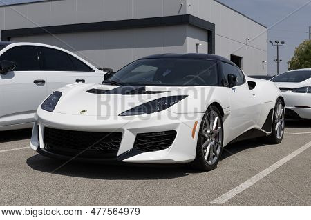 Indianapolis - June 10, 2023: Lotus Evora Gt Display At A Dealership. Lotus Offers The Evora Gt With