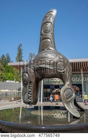 Vancouver, British Columbia - May 26, 2023: Haida Art Outside The Popular Vancouver Aquarium Attract