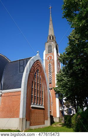 Saint-stanislas-des-blagis Is A Church That Was Built From 1934 Until 1936. The Project Is Located I