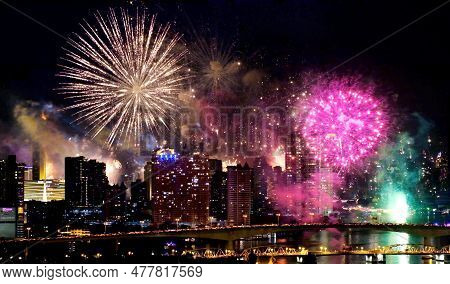 Coming In Happy New Year 2022 , Background Sparks On Fireworks Colorful In The Night Sky. Night Beau