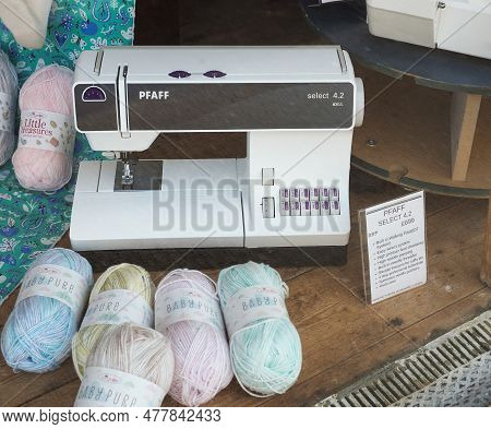 Bexhill On Sea, Uk - June 05, 2023: Pfaff Select Sewing Machine