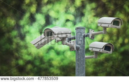 Multi-angle Cctv System Background Blast Cipping Path