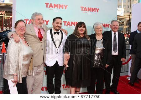 LOS ANGELES - JUN 30: Peg Falcone, Steve Falcone, Ben Falcone, Melissa McCarthy, Michael McCarthy, Sandra McCarthy at the 