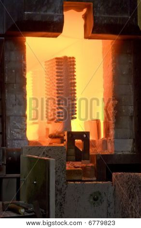 Aperto ad alta temperatura Owen con Investment Casting pronto per essere colato