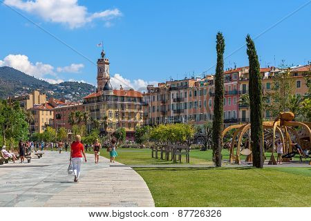 NICE, FRANCE - AUGUST 23, 2014: People at Promenade du Paillon - 12 hectares, 1.2km long new green pedestrian walkway area in the heart of Nice opened on October 26, 2013.
