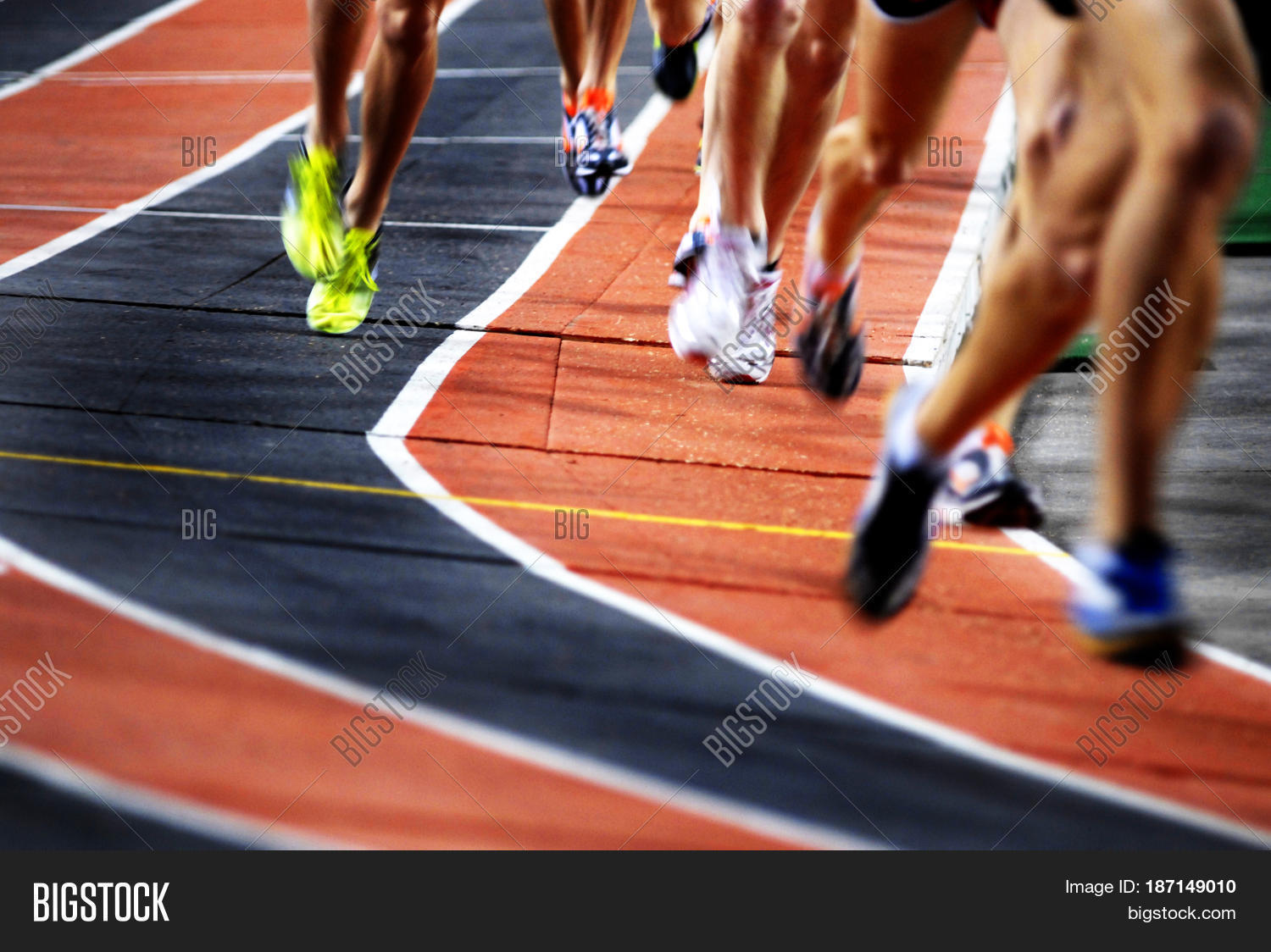 Running Race On Track Image & Photo (Free Trial) Bigstock