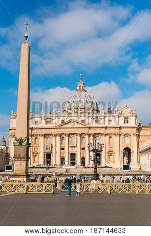 VATICANO, ROME, ITALY - 13.04.2017: Basilica di San Pietro in Vatican Rome Italy