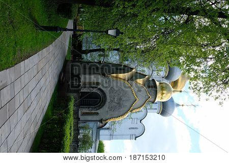 Chapel and Cathedral of the Smolensk Blessed Mary - Novodevichy Convent - Moscow, Russia
