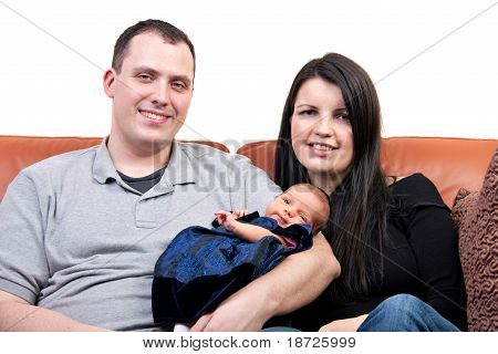 Üç Kişilik, gülümseyen Aile