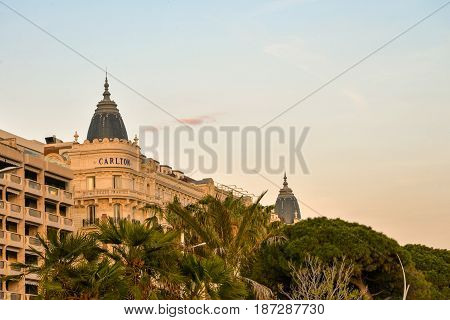 Luxury Hotel 