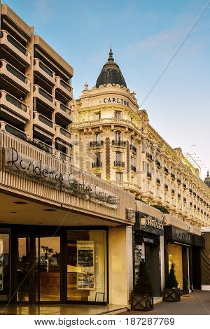 Luxury Hotel 