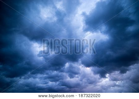 dark threatening sky just before the storm