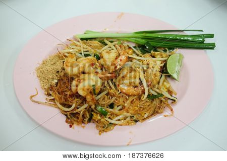 Prawns pad Thai with a variety of other fine Thai food dishes