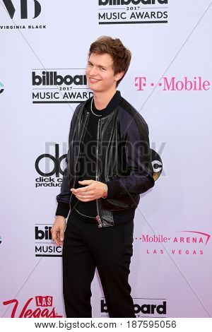 LAS VEGAS - MAY 21:  Ansel Elgort at the 2017 Billboard Music Awards - Arrivals at the T-Mobile Arena on May 21, 2017 in Las Vegas, NV