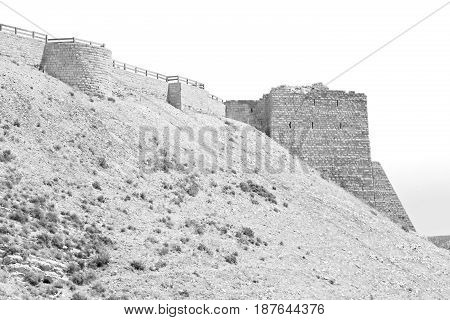 The Old Caste  And His Tower In The Sky
